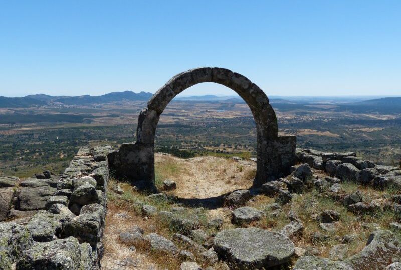 RUTA DE LOS BERROCALES, MONSANTO